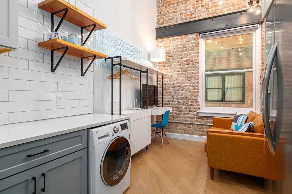 Apartment Mercantile Industrial Loft! Birmingham